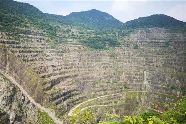 鹤岗国家矿山公园