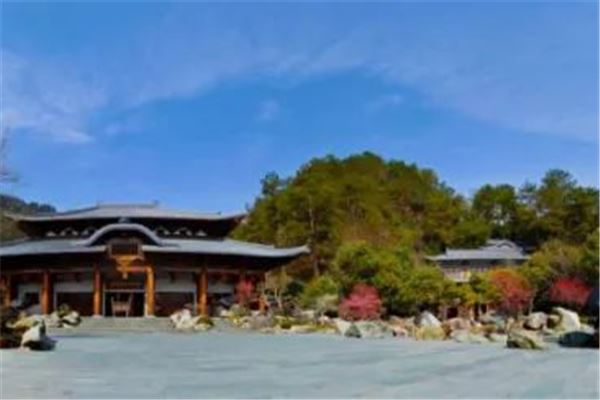 根宫佛国文化旅游区