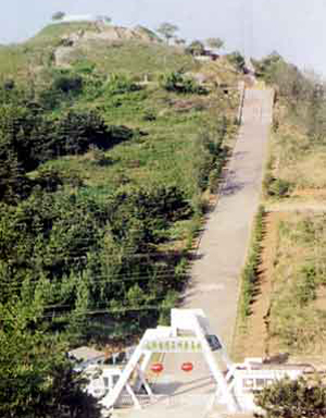 陨石山森林公园