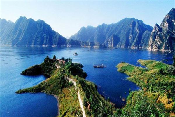 塞外蟠龙湖旅游风景区