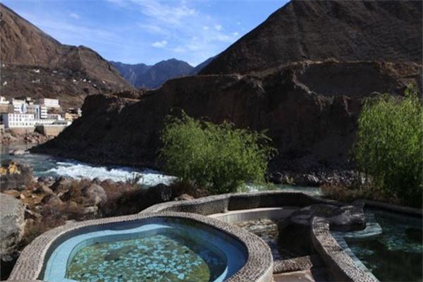 曲孜卡温泉