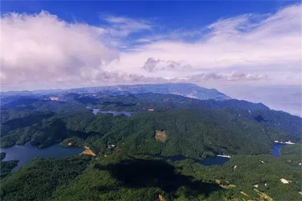 南溪原始森林和高山水库群