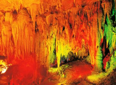 广安华蓥山仙鹤洞