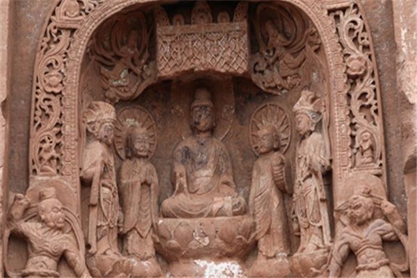 千佛寺摩岩造像