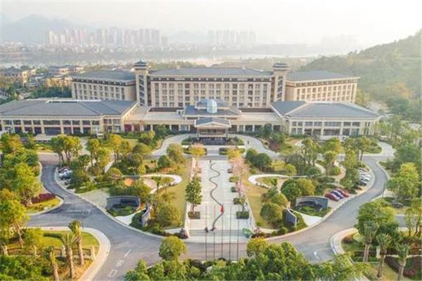 山岔湾度假山庄