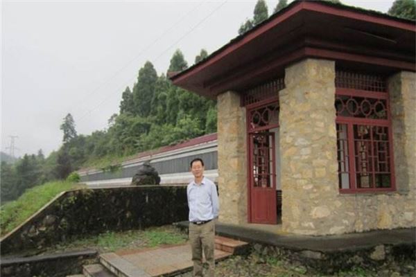 桐木岭红军哨口工事